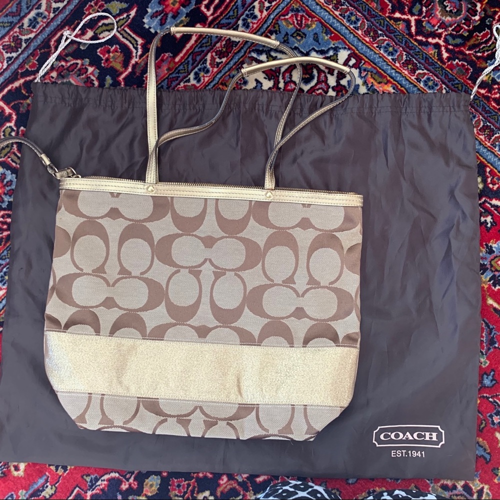 Coach tote